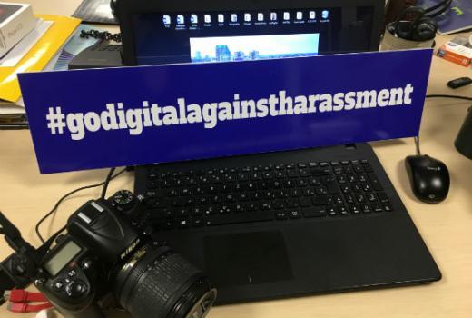 Online napadi na novinarke u BiH: Psovke, uvrede i prijetnje smrću