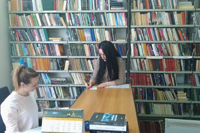 Народна библиотека у Палама постоји 98 година, а још нема своје просторије