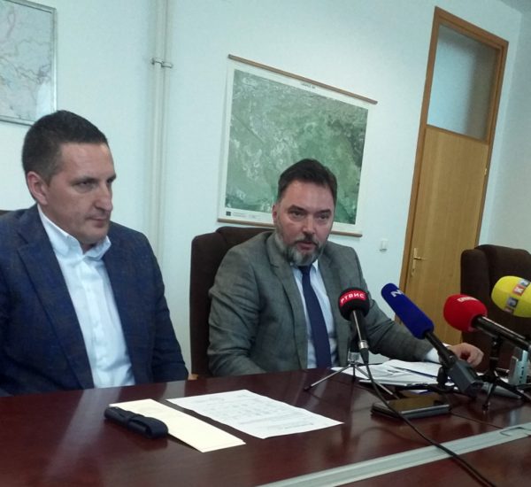 SASTALI SE KOŠARAC I ELEK: Počela gasifikacija Jahorine i Pala