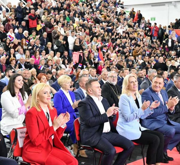 Centralna tribina SNSD u Istočnom Novom Sarajevu