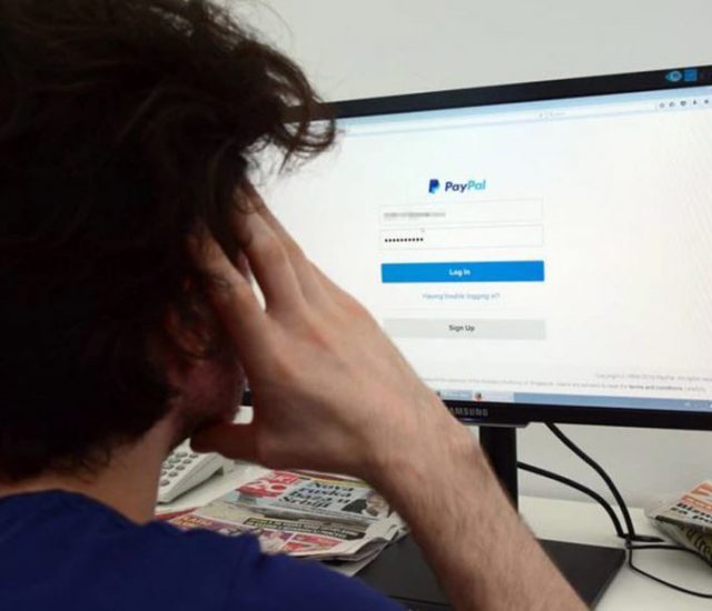 “Nije mi bilo ništa čudno, čovjek je pitao da li prodajem cipele” Banjalučanin zamalo postao žrtva INTERNET PREVARE