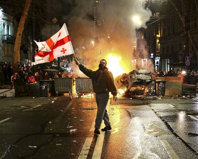 Balansiranje između Zapada i Rusije usred ukrajinskog rata