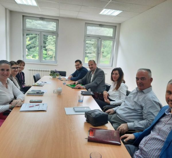 ODRŽAN SASTANAK SA OKRUŽNIM JAVNIM TUŽILAŠTVOM U ISTOČNOM SARAJEVU PO PITANJU ZLOUPOTREBE LICENCI U OBLASTI GRAĐEVINARSTVA