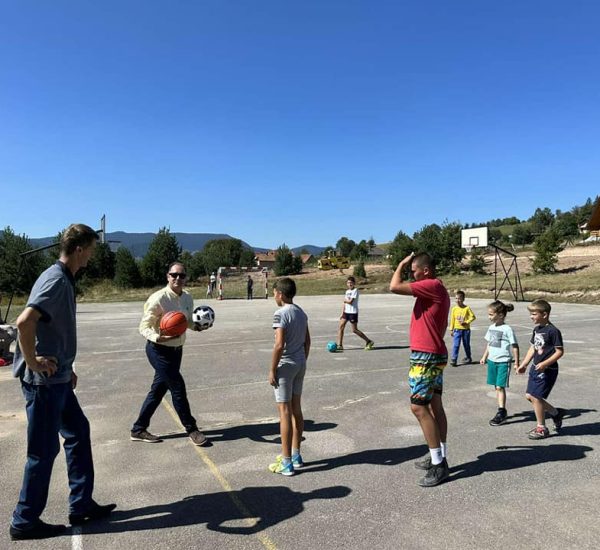 Реконструисани спортски терени у мјесној заједници Душаново